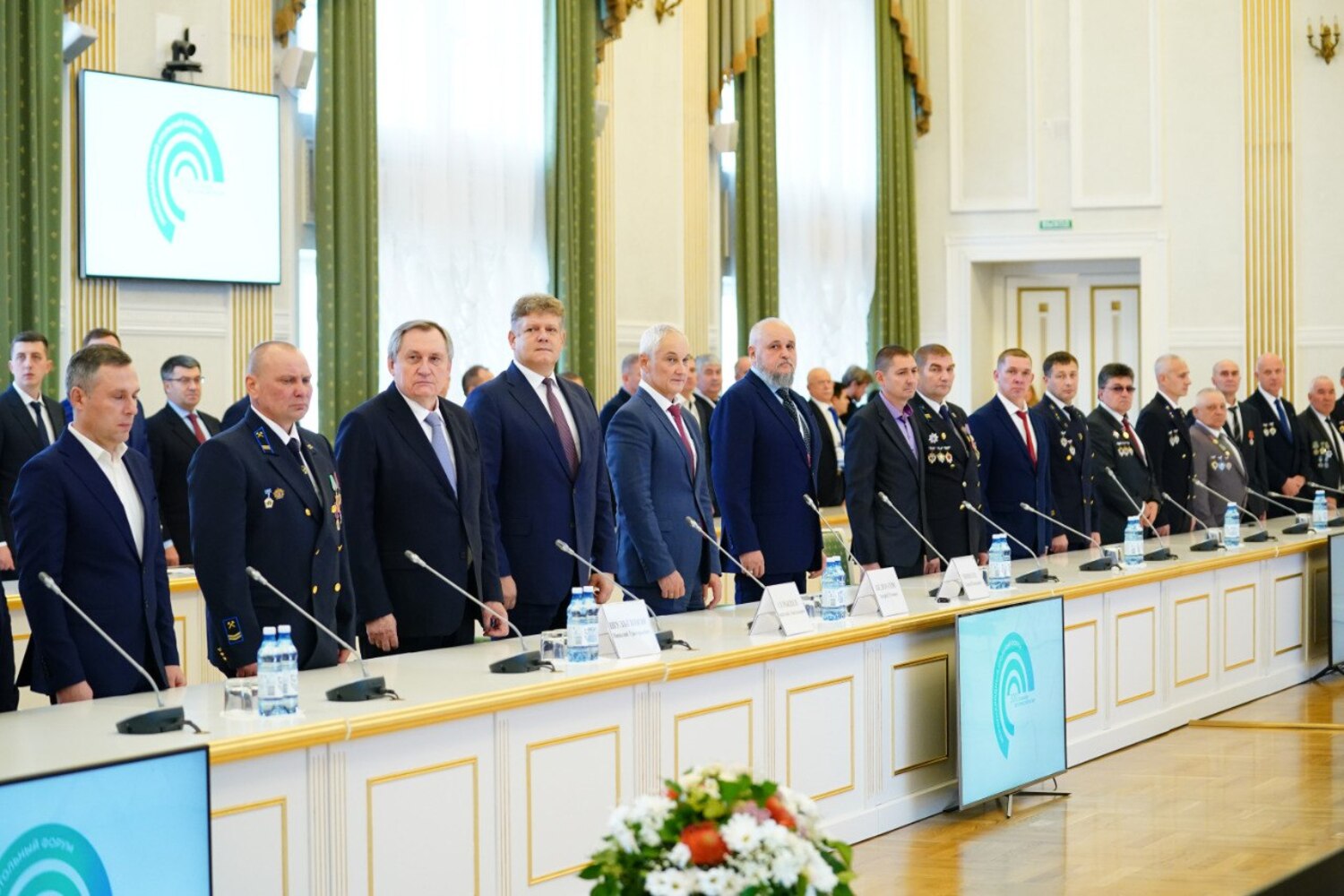 Угольщики компании получили государственные и ведомственные награды Российской Федерации
